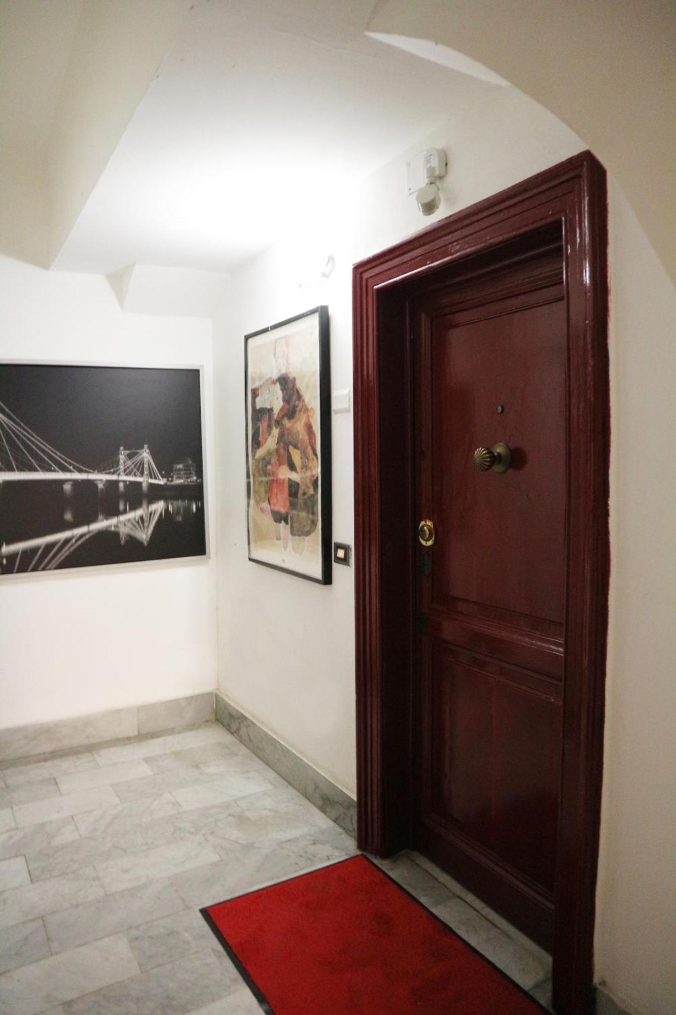 Almapetra Colosseo Apartment Rome Exterior photo