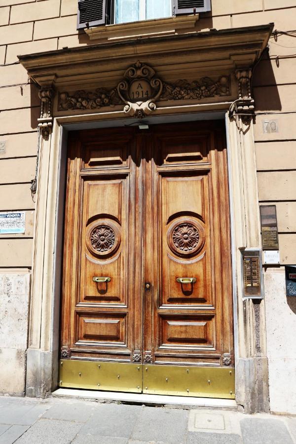 Almapetra Colosseo Apartment Rome Exterior photo